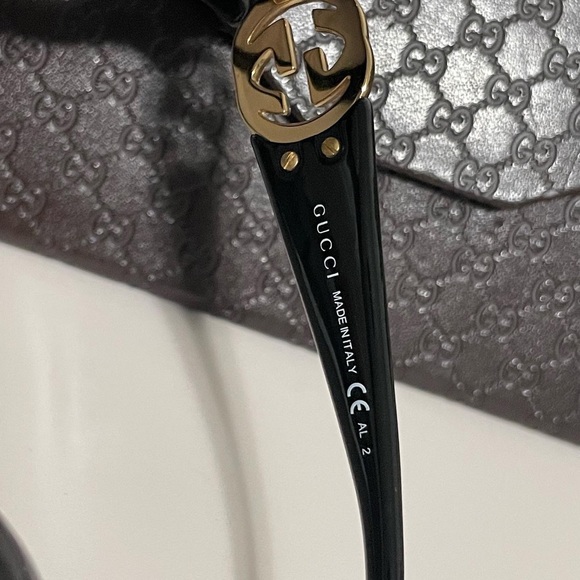 SOLD ON IG Authentic Gucci sunglasses - Picture 13 of 14
